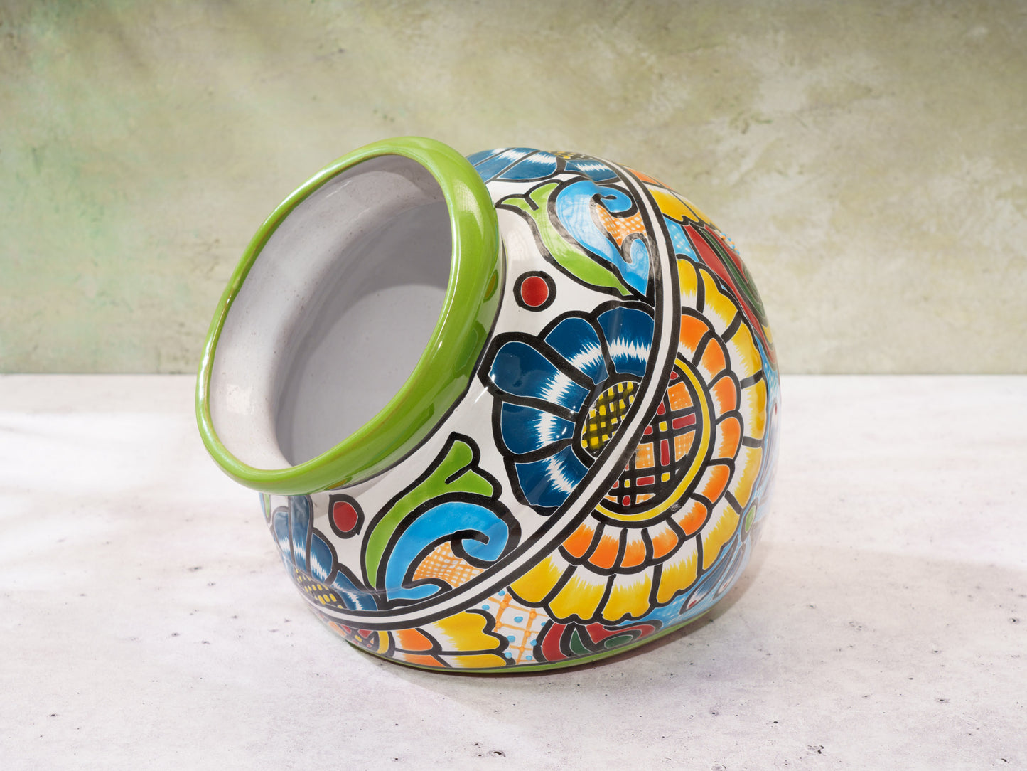 "Cubano" Leaning Planter Light Green
