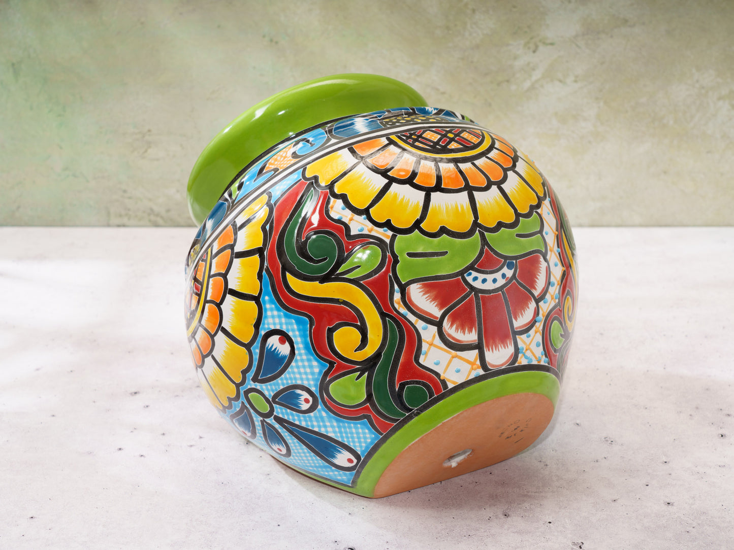 "Cubano" Leaning Planter Light Green