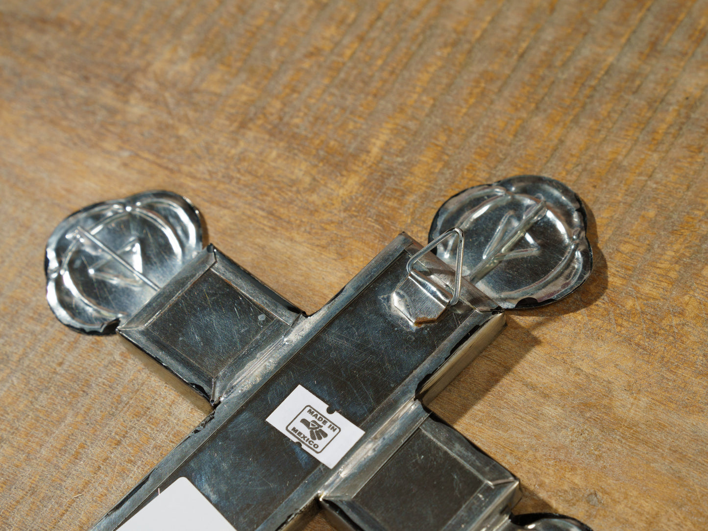 Tin & Tiles Small Cross