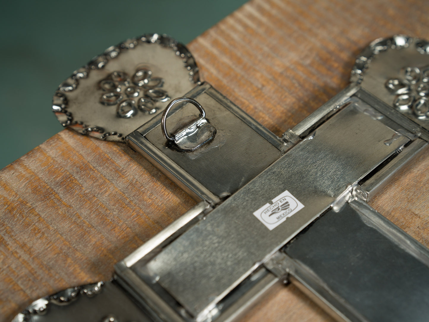 Tin & Tiles Large Cross