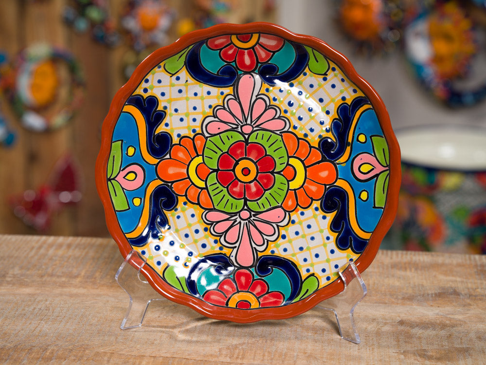 Scalloped Dinner Plates Multiple Colors