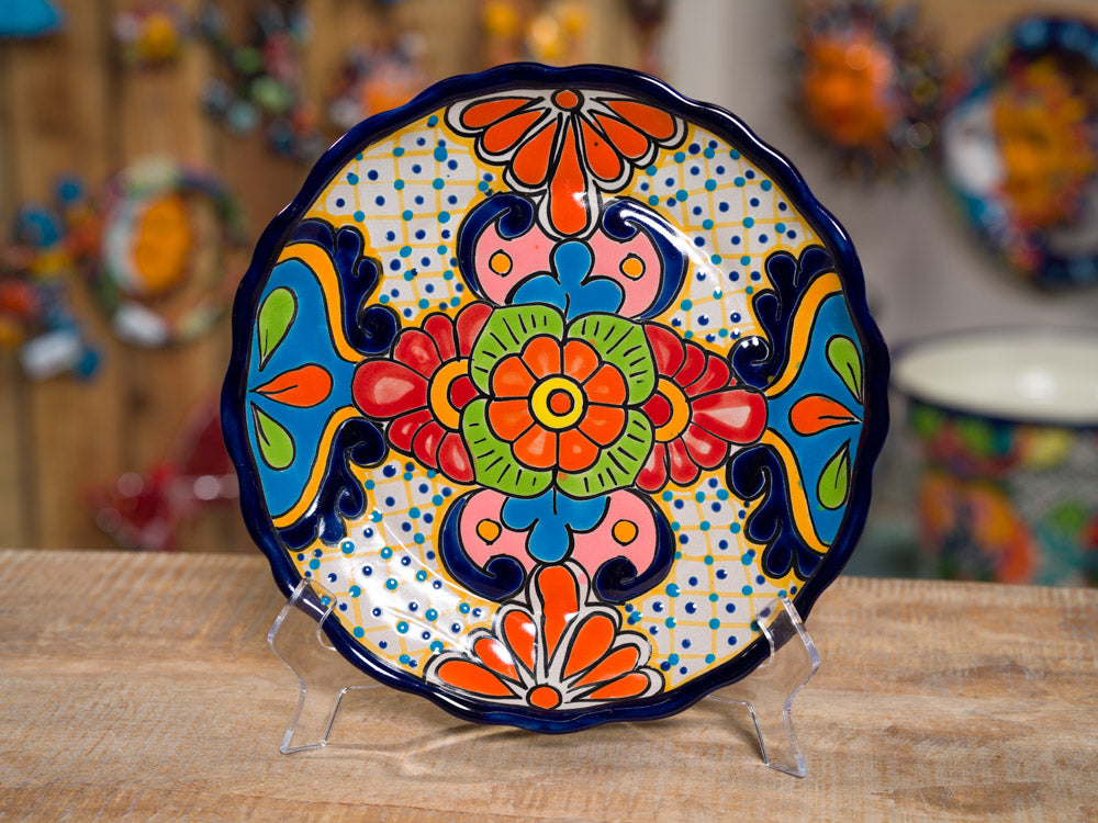 Scalloped Dinner Plates Multiple Colors