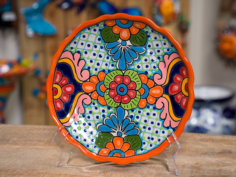 Scalloped Dinner Plates Multiple Colors