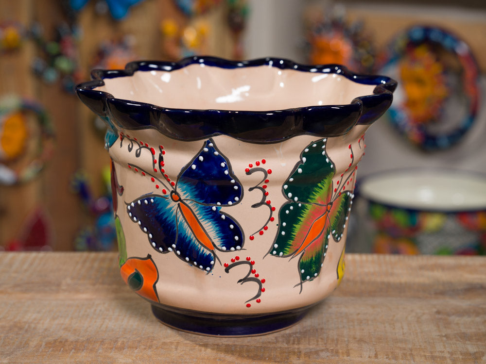 Scalloped Butterfly Planter Large