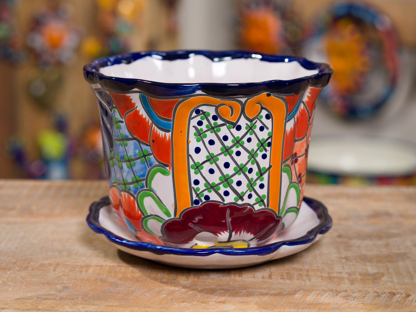 Medium "Olan" Planter With Saucer