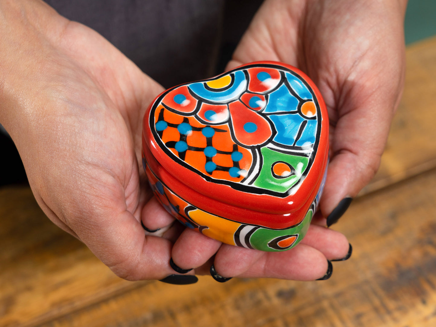 "Corazon" Heart Jewelry Box
