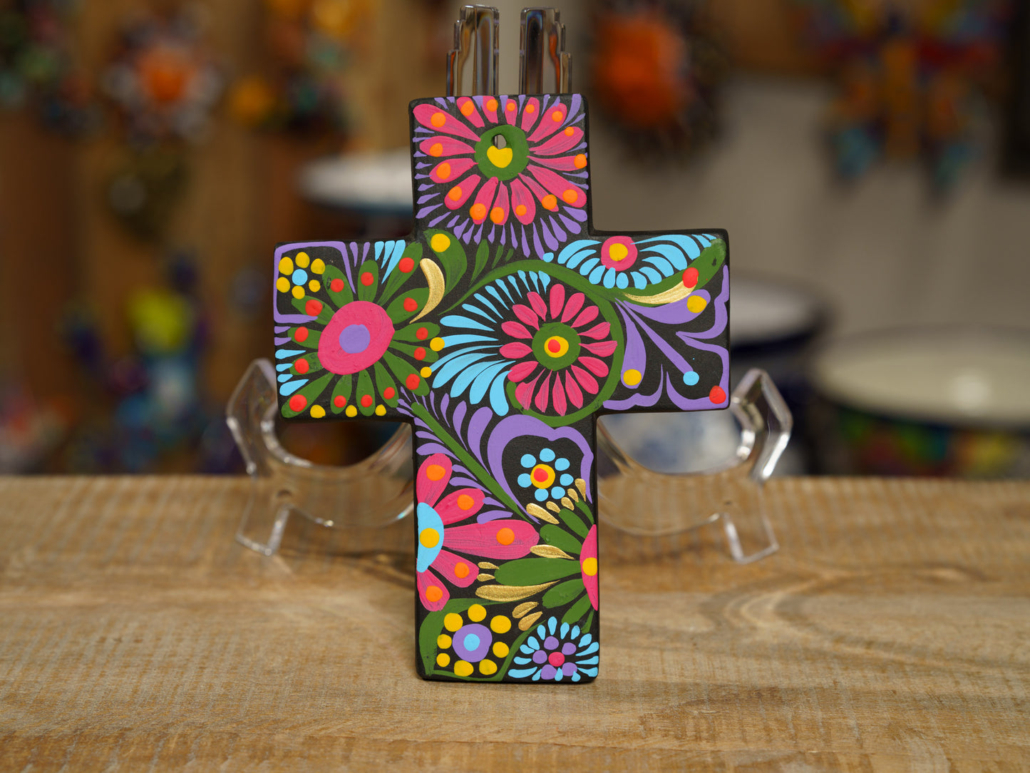 Small Matte Cross