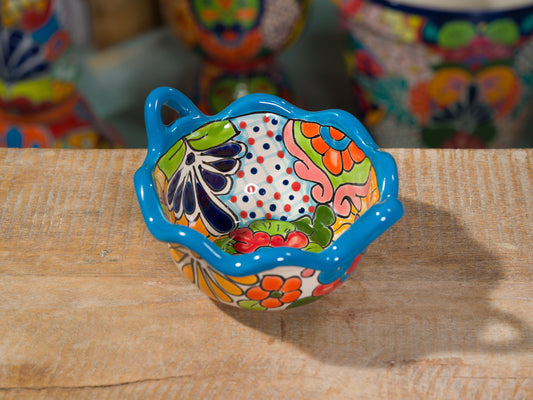 Scalloped Bowl With Handles