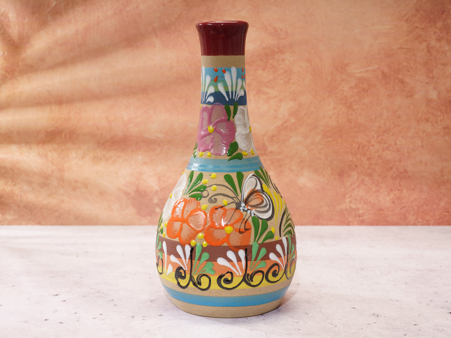 Vase - Giraffe - Engobe - Butterfly Maroon Trim